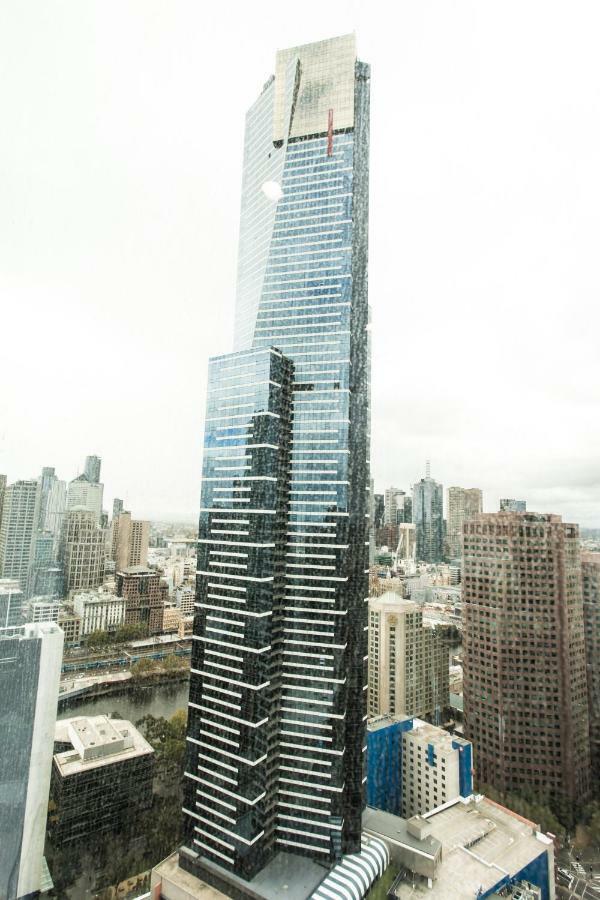 Apartment Readyset On Southbank Boulevard