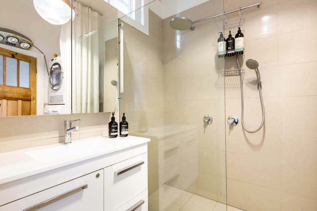 Apartment Safira St Kilda Near Albert Park Beach