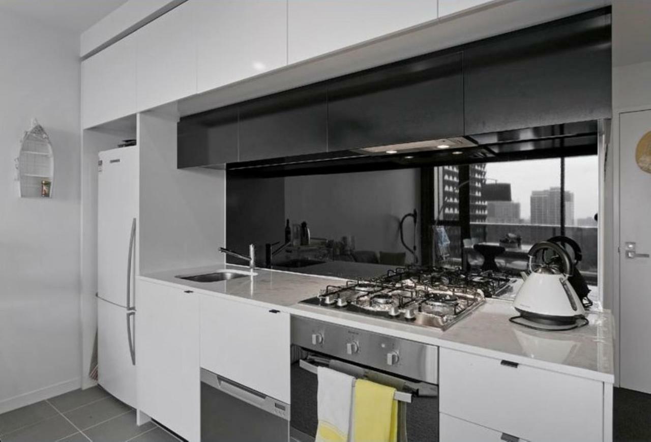 Readyset My80 Apartment Melbourne