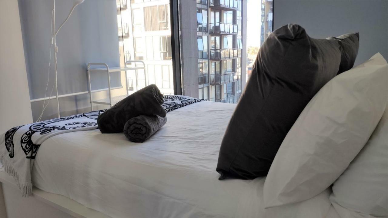 Apartment Readyset At Tower Melbourne