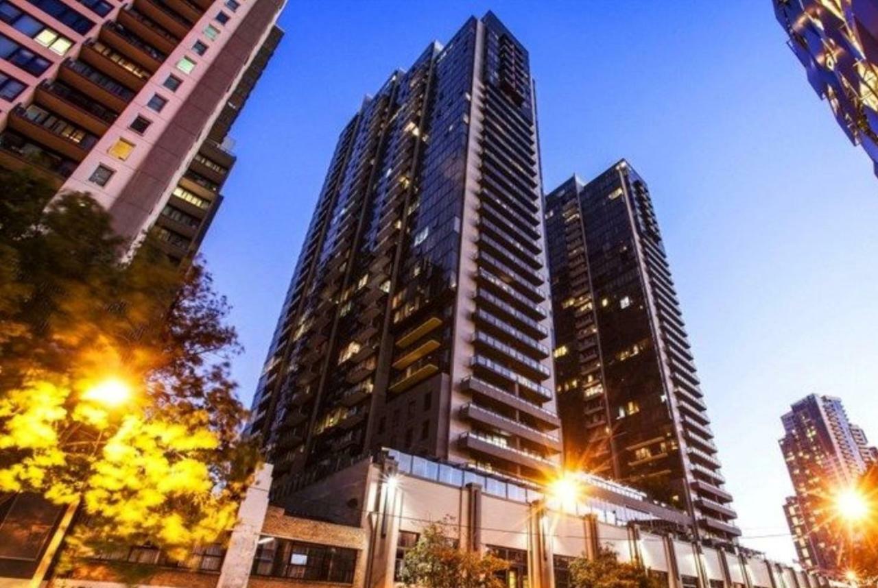Apartment Readyset At Tower Melbourne