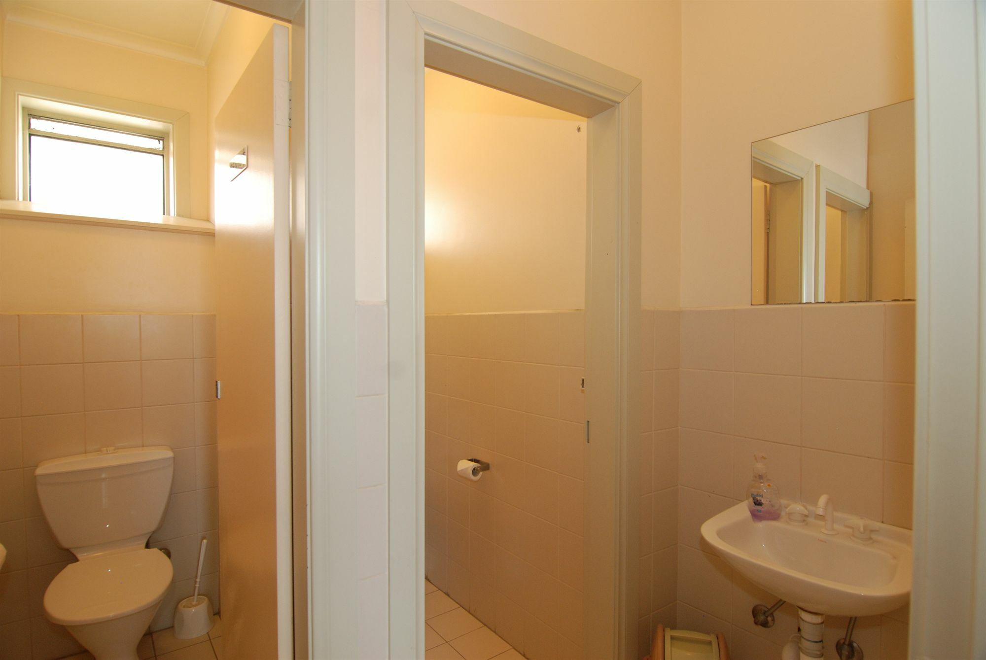 Brunswick Tower 3*