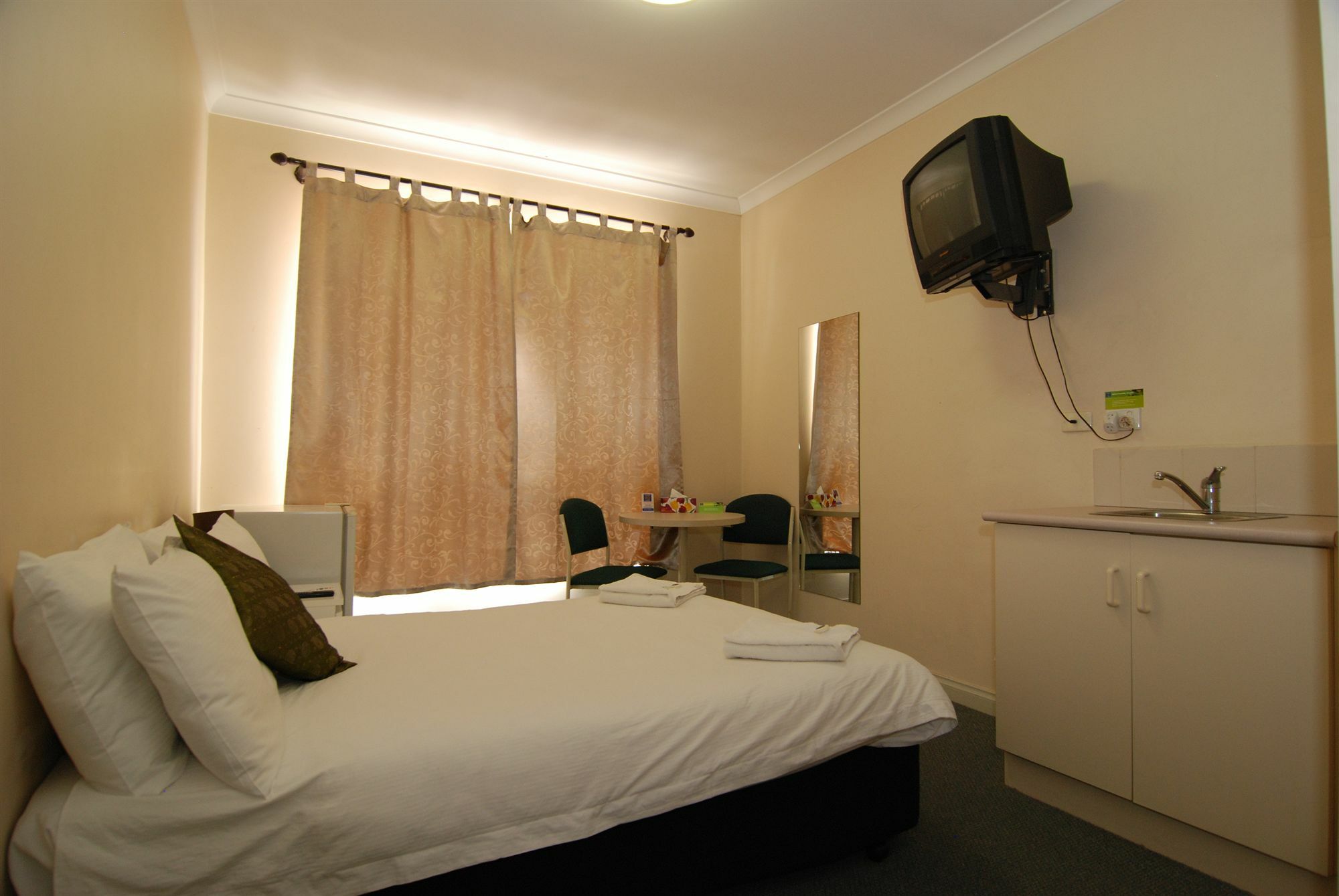 Hotel Brunswick Tower