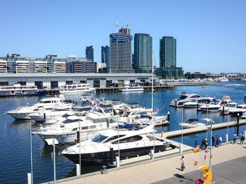 Urbanminder @ Docklands Apartment