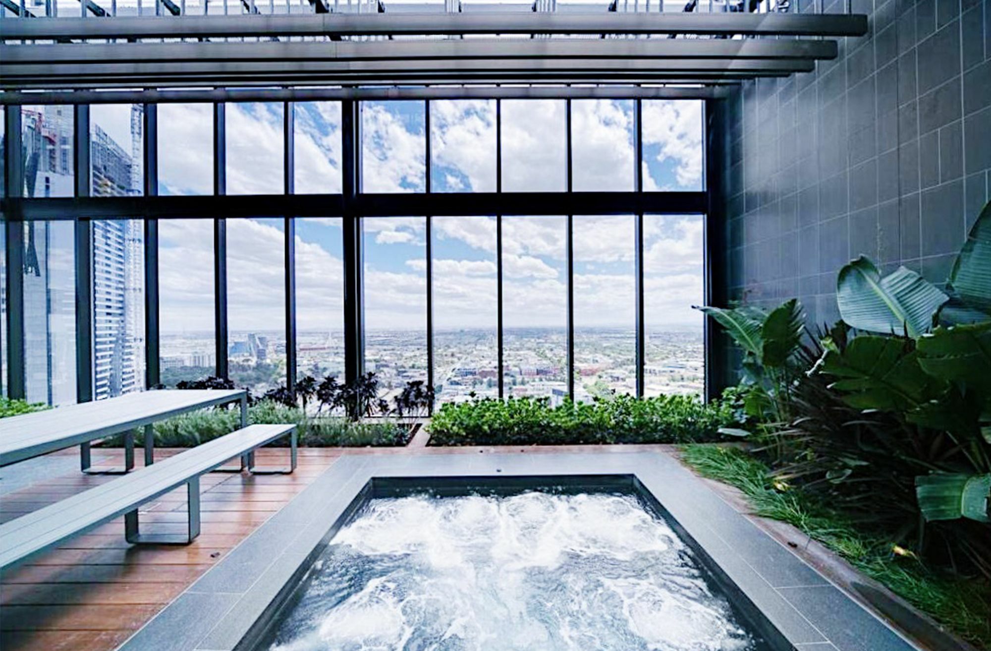 Hfn Heart Of Cbd Apartment *