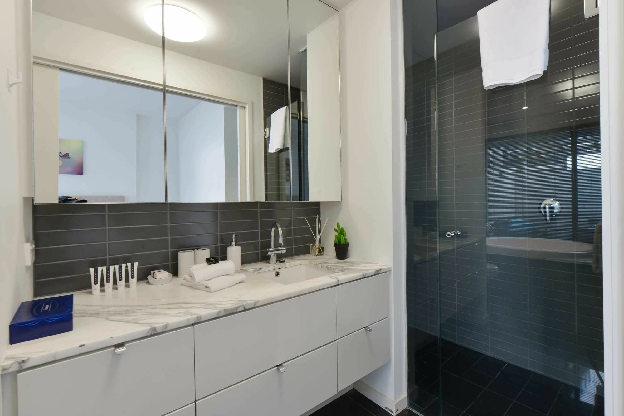 Urbanminder @ Docklands Apartment Melbourne