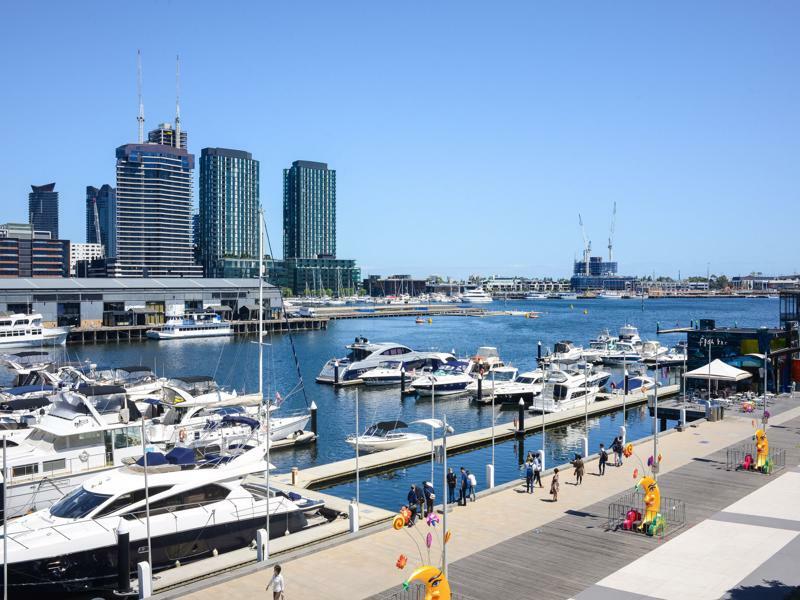 Urbanminder @ Docklands Apartment