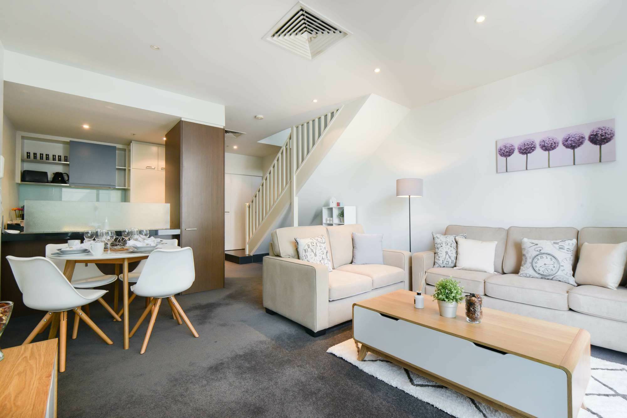 Urbanminder @ Docklands Apartment *