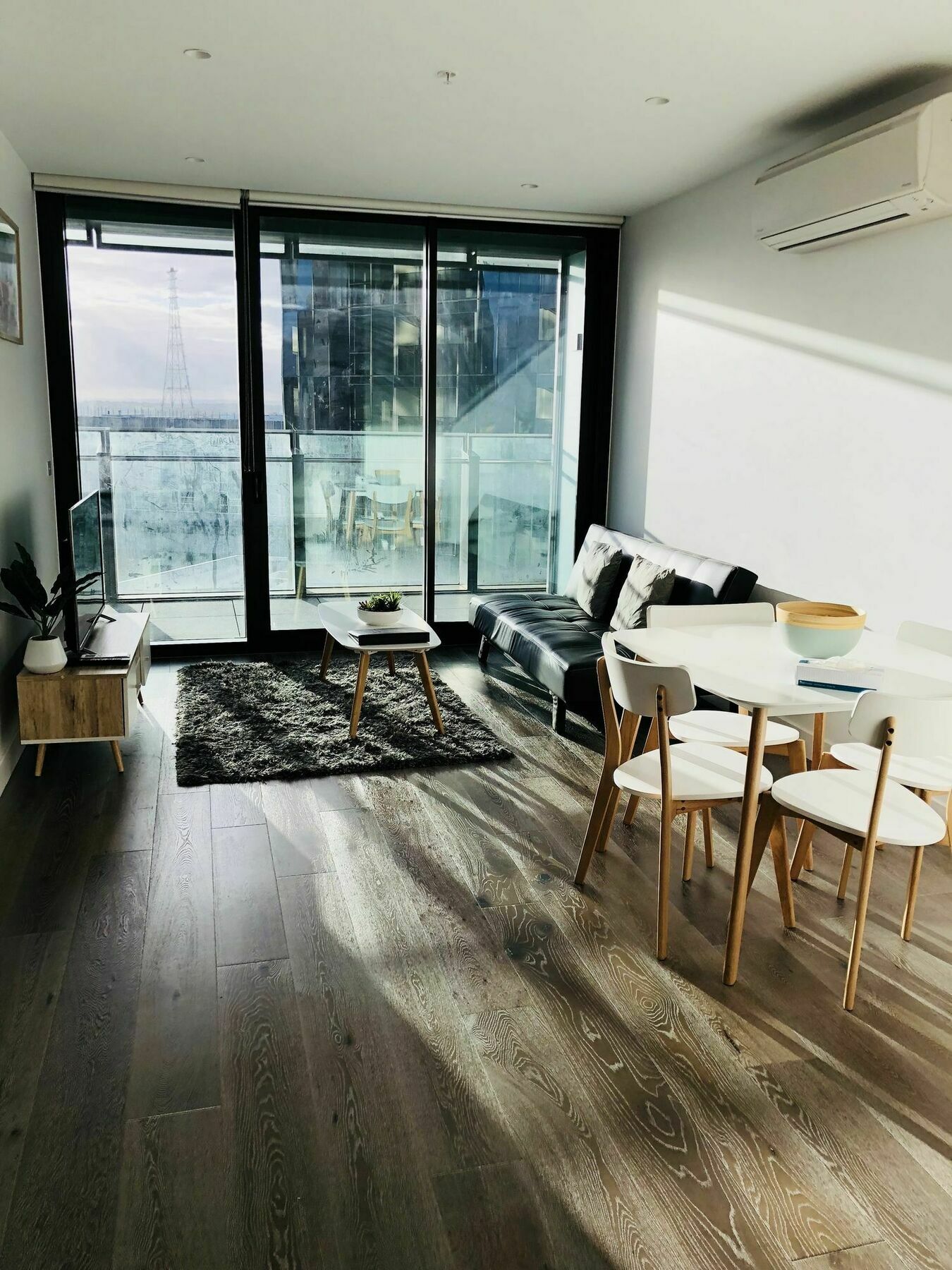 Apartment Explore Docklands Lovely Lvl8