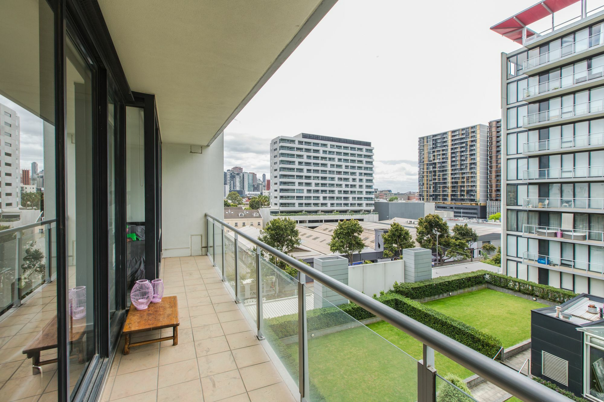 Apartment South 2bed 2bath Family
