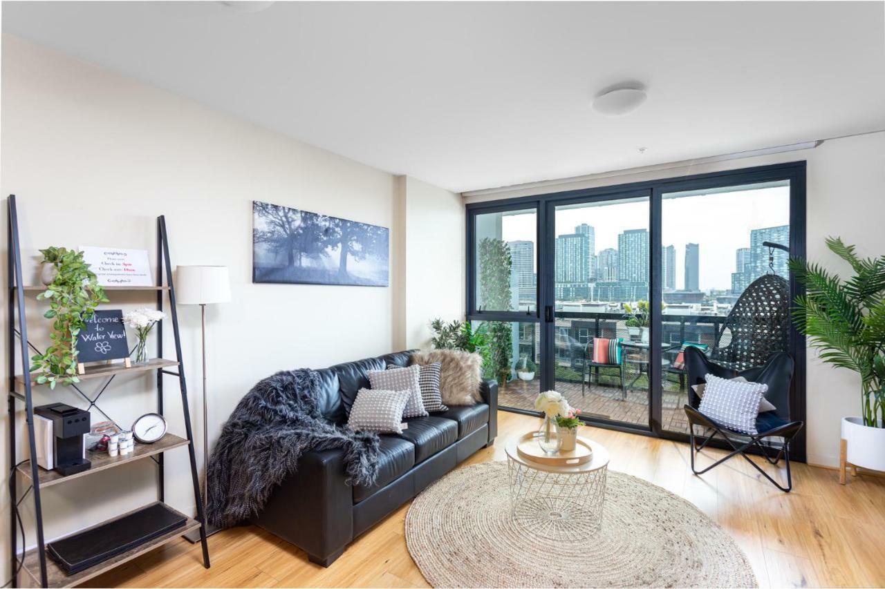 Water Views Lovely 2brs Free Tram Zone Close To Everything *