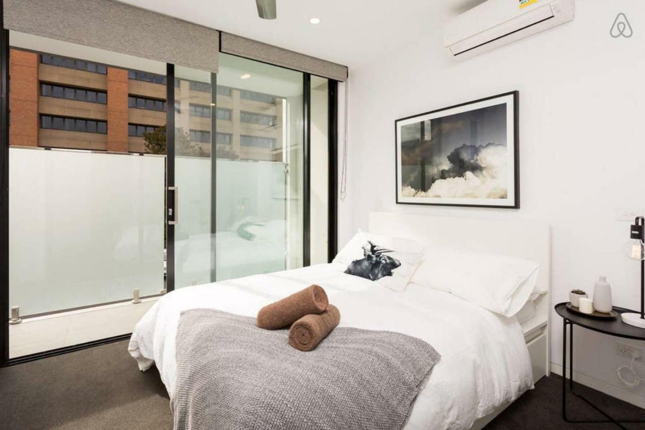 Lola Three Levels Of Style With Rooftop Terrace * Melbourne