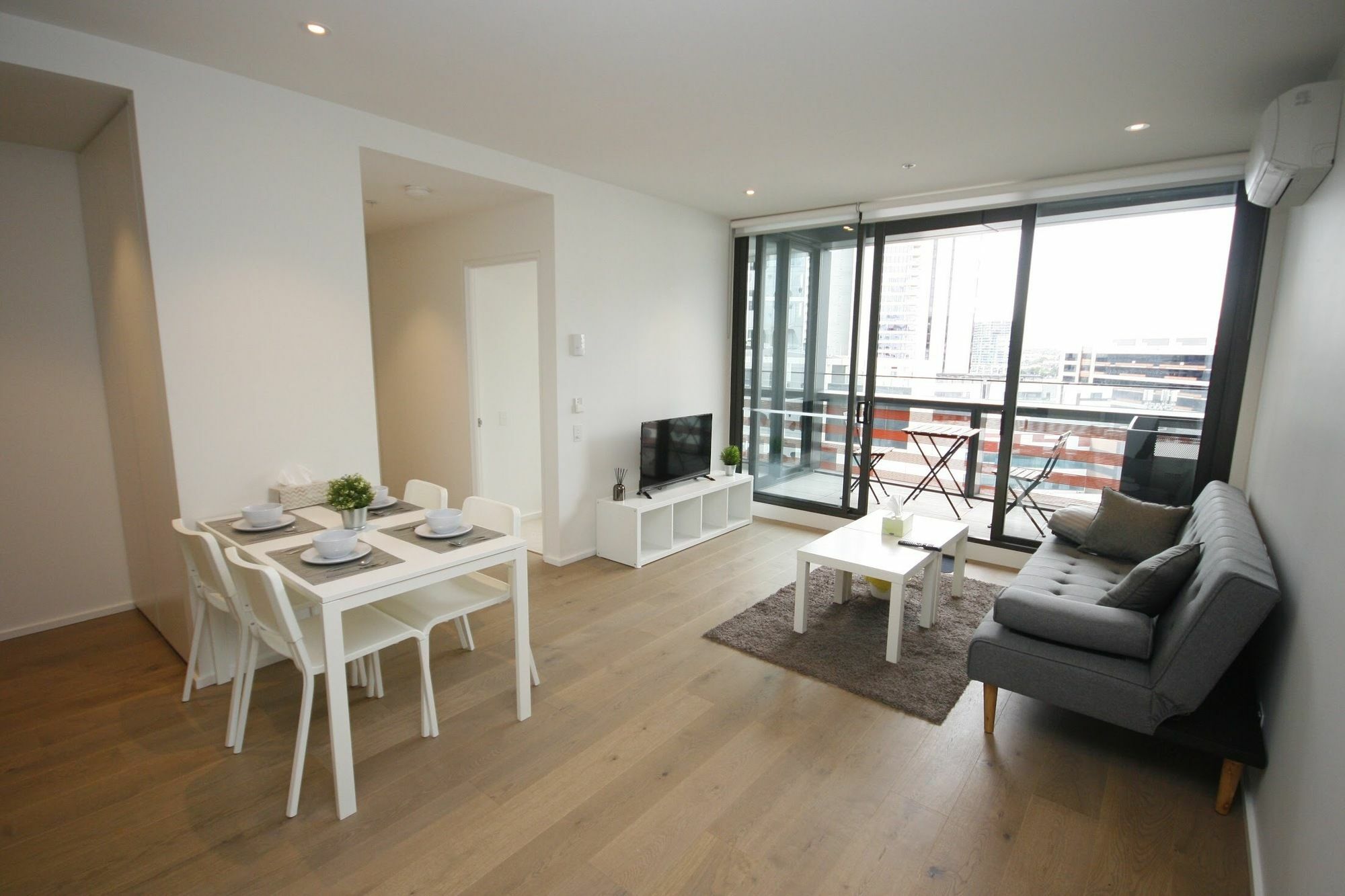 Apartment Onelife Docklands Luxury Melbourne