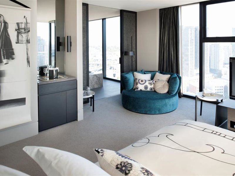 Crown Metropol 5*