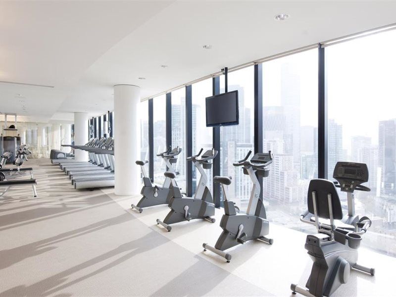 Hotel Crown Metropol