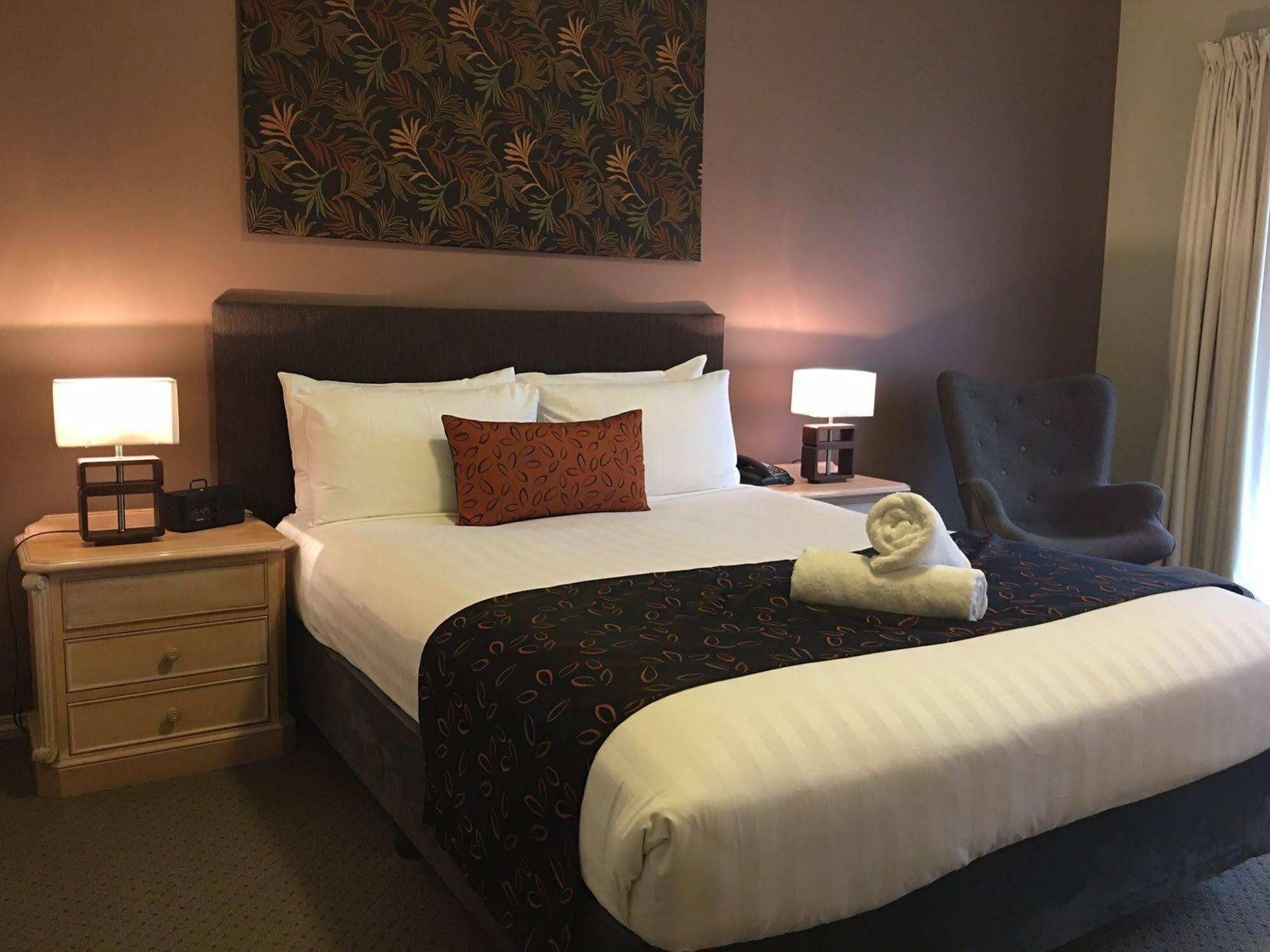 Kimberley Gardens Hotel, Serviced And Serviced Hotel