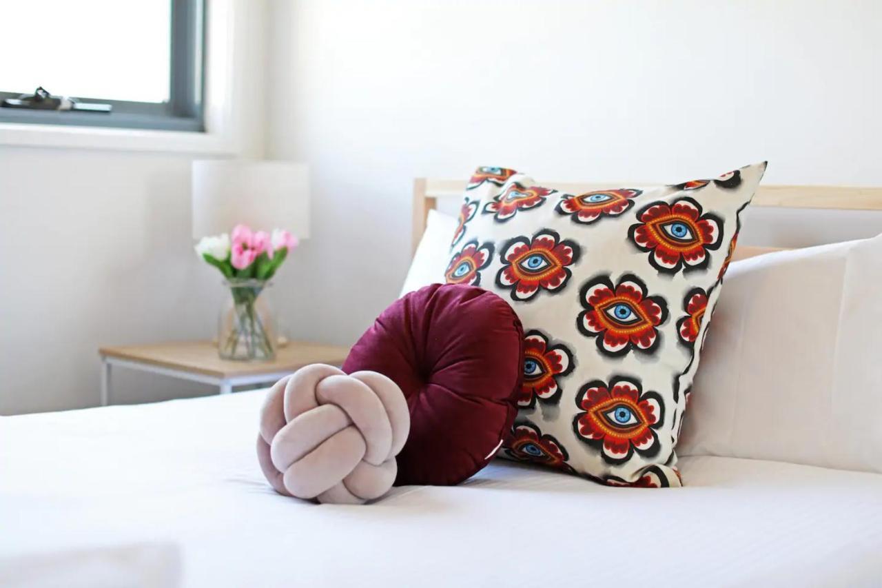 Extra Large 2 Bedroom In Melbournes Southbank Melbourne