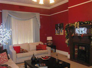 House Hotel 3*