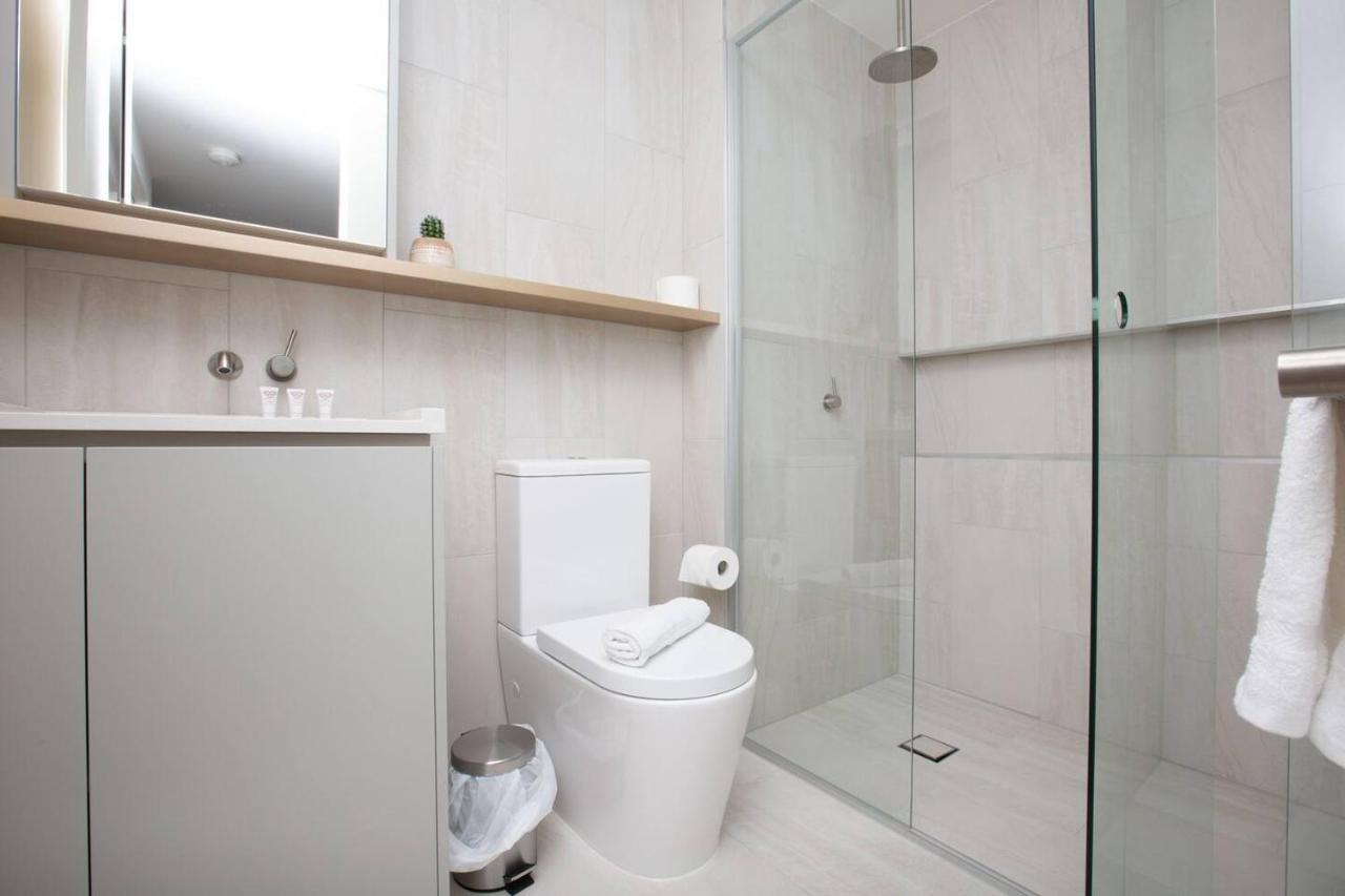 The Lively 2bed 2 Bath @footscray