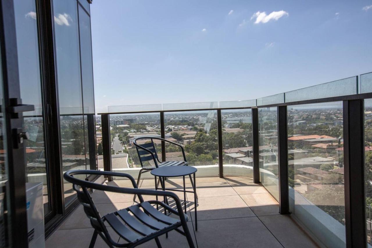 The Lively 2bed 2 Bath @footscray *