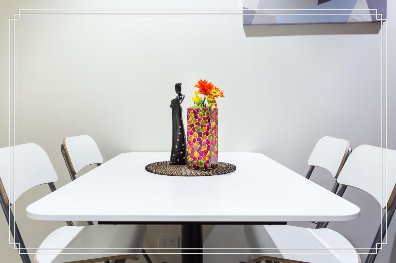 Sunshine Boutique Apartments Collins