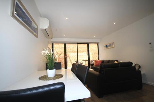 Rnr Serviced North Aparthotel 4*