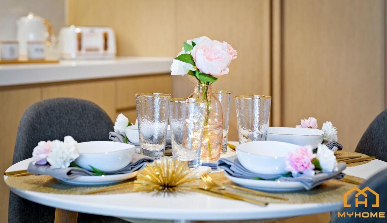 Collins House -myhome Aparthotel *
