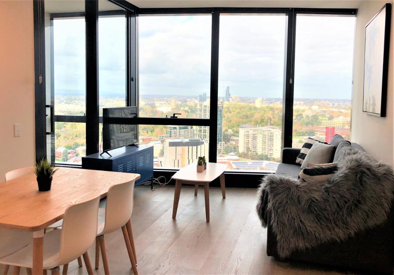 Readyset On Southbank Boulevard Apartment