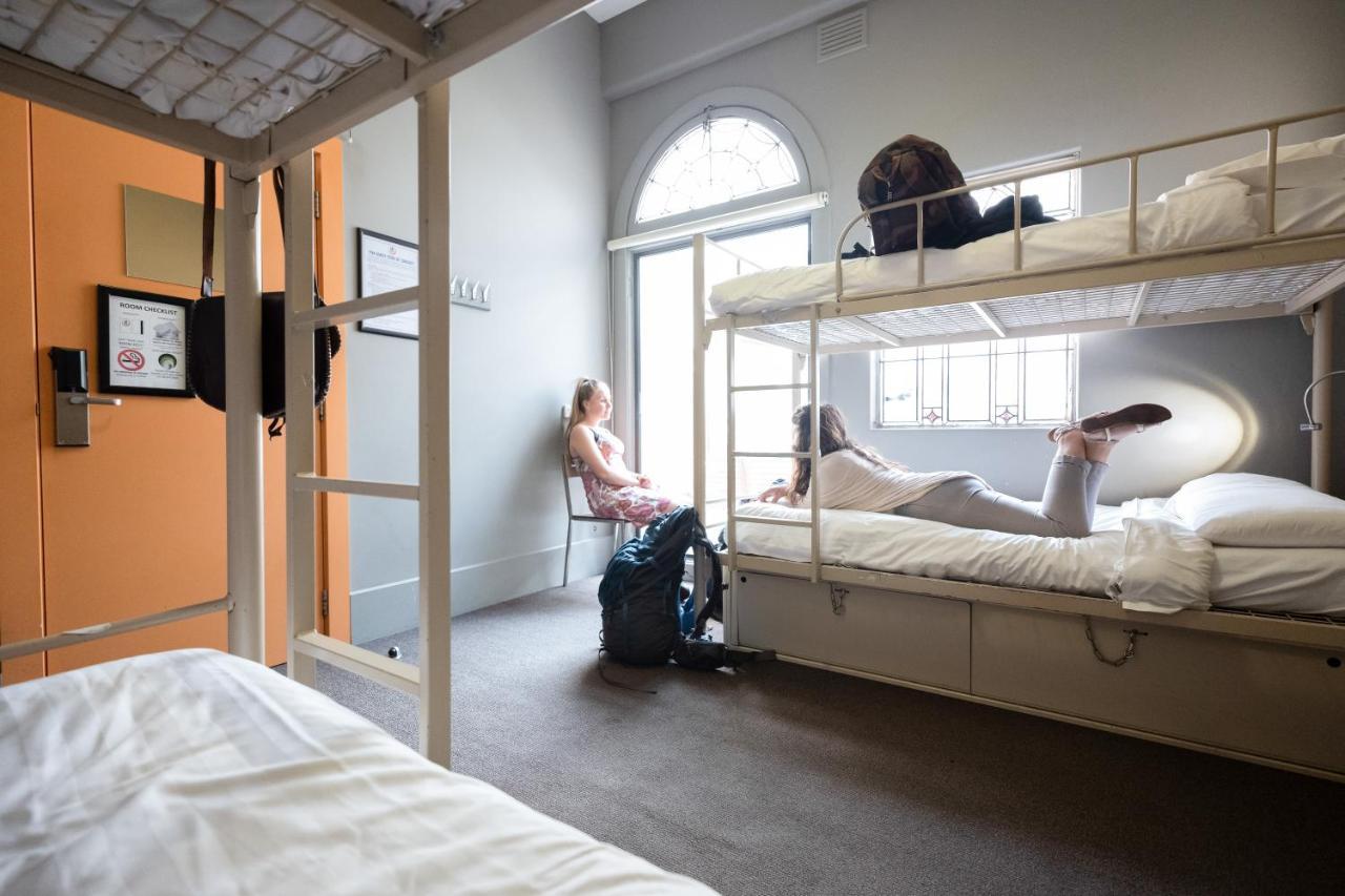 Yha Hostel *